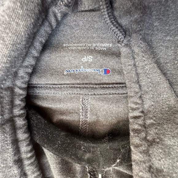 Champion Black Pullover Sweatshirt with Textured Fabric - Picture 4 of 5